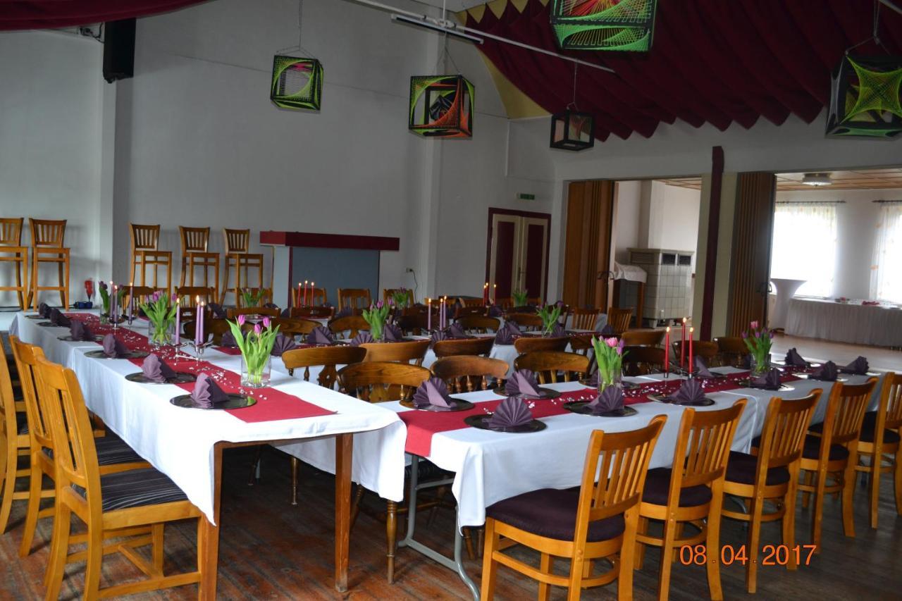 Landgasthaus Queen Victoria Stadtilm Extérieur photo